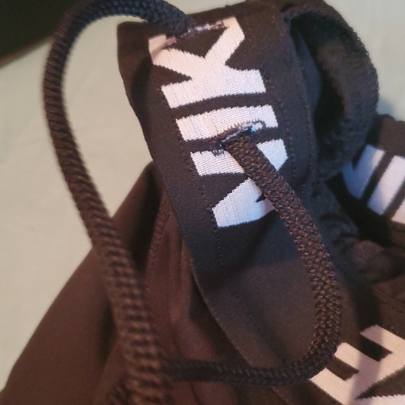 Nike high waisted shorts - Picture 7 of 9